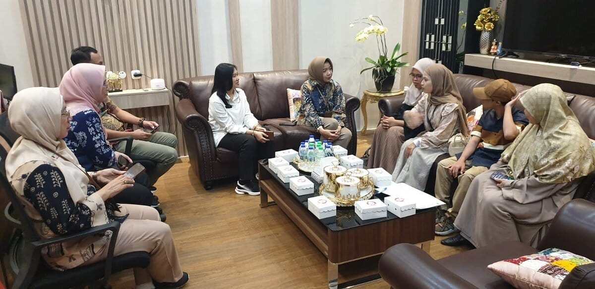 Audiensi Bersama Pemerintah Kota Surabaya 2 WhatsApp Image 2024 07 06 at 09.56.33 fcbbb707