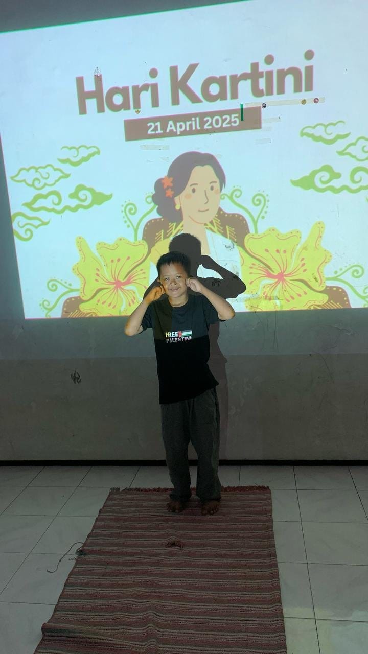 Down Syndrome School &Quot;Qis&Quot; Rayakan Hari Kartini 2025 12 WhatsApp Image 2025 04 23 at 09.42.56 4733e71f